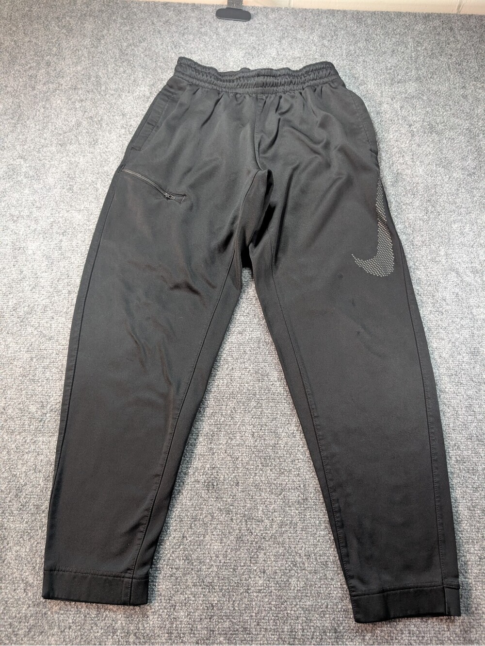 Nike Dri FIT Mens Large Black Joggers Swoosh Activewear Gym Athleisure Workout